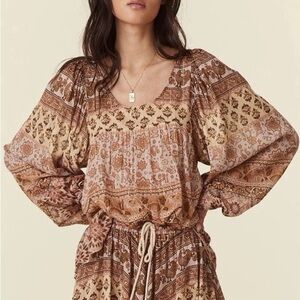 Spell Lover’s Beach Tinsel Lurex Floral Balloon Sleeve Scoop Neck Top Large